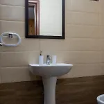 בית הארחה Casa Karol