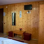 Casa Karol בית הארחה 3*