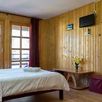 Casa Karol בית הארחה 3*