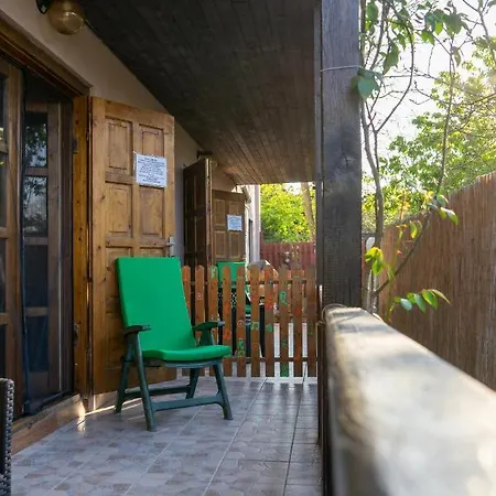 Pensión Casa Karol 3*