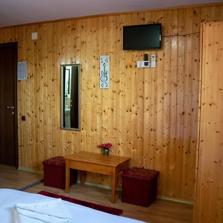 Casa Karol Pensión 3*